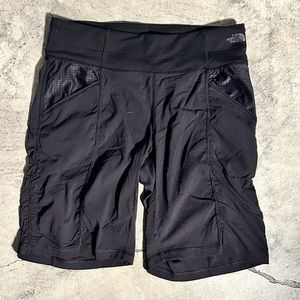 Women’s North Face black Short
